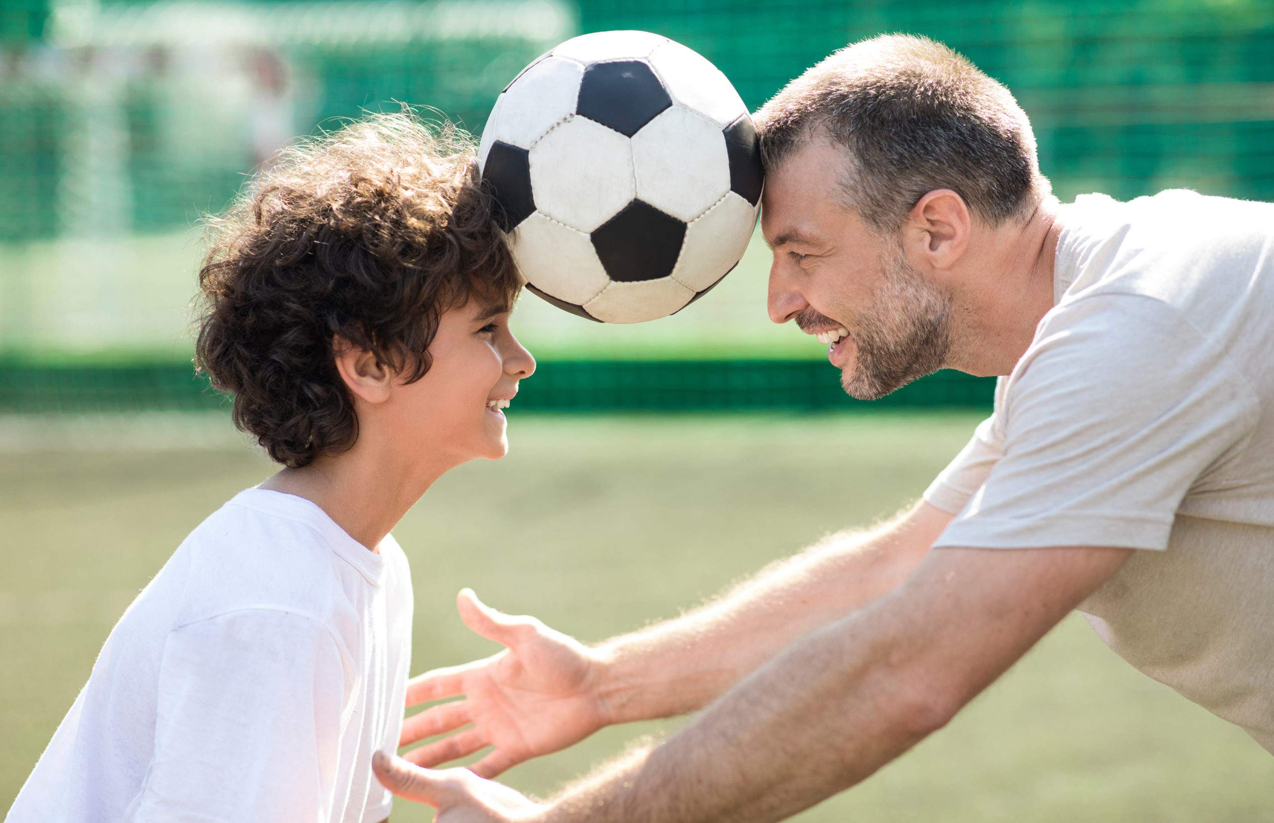 Părinte de tânăr fotbalist: dragoste, dedicare și drumul către succes